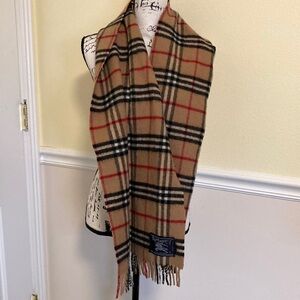 BURBERRY NOVA CHECK SCARF